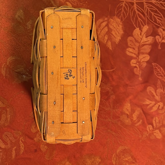 1998 Longaberger Collector’s Club Tall basket, navy, green stripes, fabric liner - Picture 4 of 4